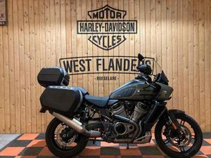 ② HARLEY-DAVIDSON PAN AMERICA 1250 SPECIAL