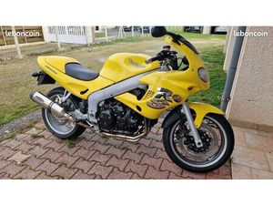 TRIUMPH SPRINT RS 955I