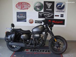 HYOSUNG GV 125 BOBBER