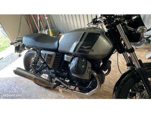 MOTO-GUZZI V7 SPÉCIAL 750