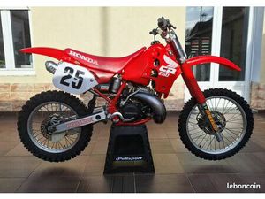 HONDA CR 250