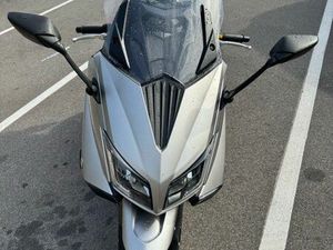 TMAX 530 SILVER MOON