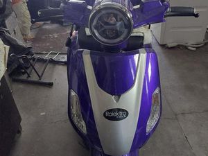 3RAD ELEKTRO ROLLER MIT RÜCKWERTSGANG