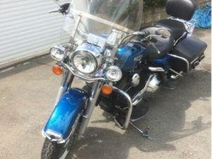 HARLEY DAVIDSON ROADKING
