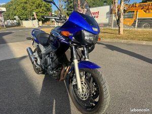 YAMAHA TDM 850
