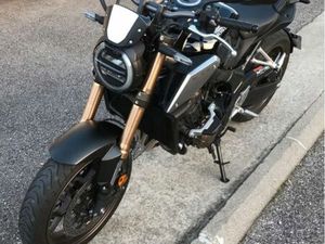 CB650R A2