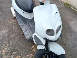 SCOOTER PEUGEOT