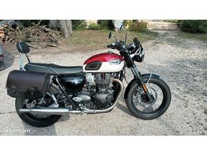 TRIUMPH BONNEVILLE T100