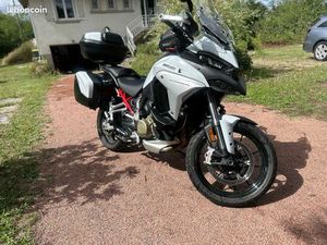 DUCATI MULTISTRADA V4S TRAVEL RADAR
