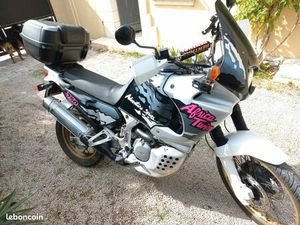 MOTO AFRICATWIN 750 DE 1995