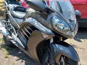 KAWASAKI GTR 1400