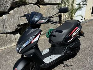 PEUGEOT KISBEE 50 STREET ZONE 2T