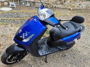 SCOOTER PEUGEOT VIVACITY SPORTLINE 50 CC 2012