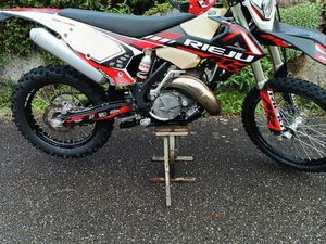 MOTO 300 RIEJU ENDURO