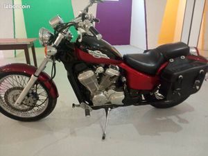 HONDA SHADOW 600