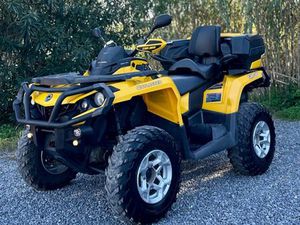 CAN-AM OUTLANDER 500 MAX XT – QUAD 500 CC 2 PLACES – EXCELLENT ÉTAT – COFFRE & ATTACHE-REMORQUE – PRÊT À ROULER