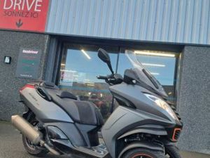 PEUGEOT METROPOLIS 400 RS 2014 400 CM3 | SCOOTER | 17 000 KM | GRIS | 80470 ST SAUVEUR