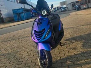 PIAGGIO ZIP IGET 2020 — SCOOTERS | PIAGGIO — MARKTPLAATS