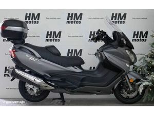 SUZUKI BURGMAN 650 EXECUTIVE