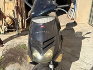 SCOOTER LEONARDO 250