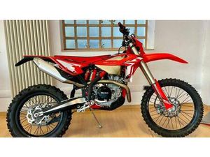 VENDO BETAMOTOR RR 390 4T ENDURO (2024) NUOVA A TIRANO (CODICE 9886639) - MOTO.IT