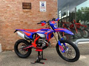 VENDO BETAMOTOR RR 390 4T ENDURO RACE (2026) NUOVA A SASSUOLO (CODICE 9886614) - MOTO.IT