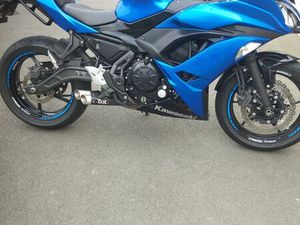 VENDS MOTO KAWASAKI NINJA 650