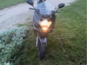 SUZUKI GSXF 650 A2