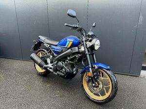 ② YAMAHA - XSR 125
