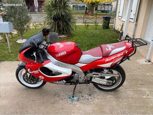 1000 THUNDERACE YAMAHA