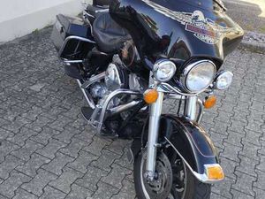 HARLEY-DAVIDSON ELECTRA GLIDE