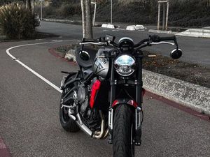 2021 TRIUMPH TRIDENT 660 A2