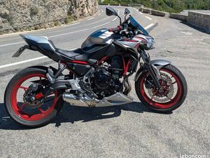 KAWASAKI Z650 BRIDÉE A2, RABAISSÉE, SOUS GARANTIE