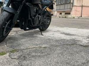 CB 1000 R BLACK EDITION