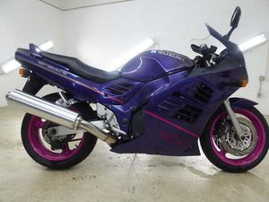 SUZUKI RF 900 R *TOP ZUSTAND*ORIGINAL*LIEBHABERFAHRZEUG