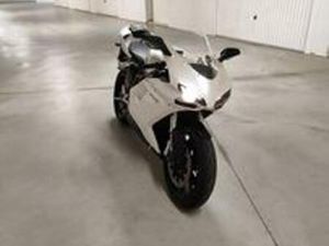 DUCATI 848