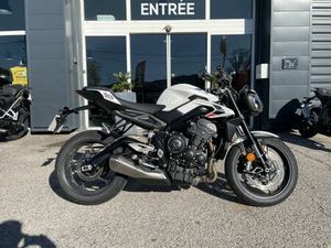 TRIUMPH STREET TRIPLE 765 R 2025 765 CM3 | MOTO ROADSTER | 1 100 KM | BLANC | 13011 MARSEILLE 11