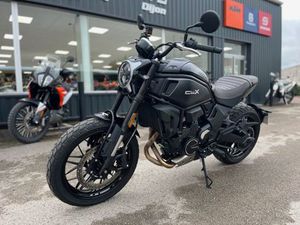 CF MOTO 700 CLX HERITAGE 2025 700 CM3 | MOTO CUSTOM | 1 440 KM | NOIR | 21300 CHENOVE