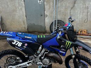 125 YZ