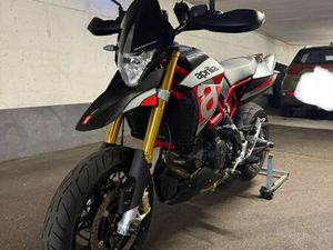 APRILIA DORSODURO 900