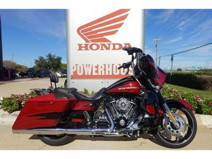 2017 HARLEY-DAVIDSON STREET GLIDE® CVO™ STREET GLIDE®
