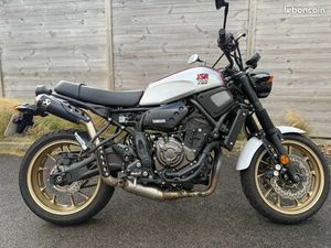 YAMAHA XSR700 XTRIBUTE A2