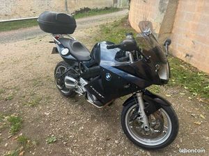 BMW F 800 ST 2400 E