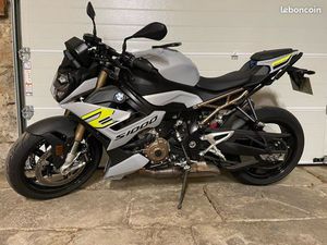 BMW S1000R