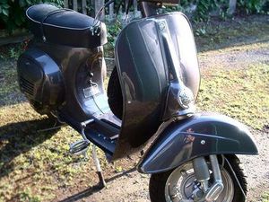 VESPA 50 À PÉDALES 1965