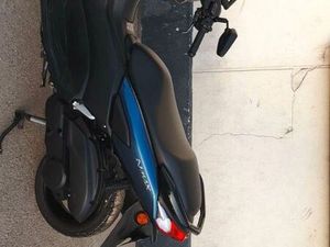 YAMAHA NMAX 125