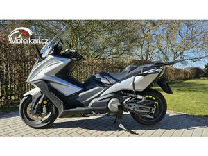 KYMCO AK 550