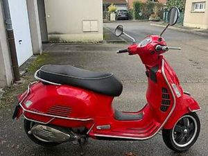 VESPA GTS 125