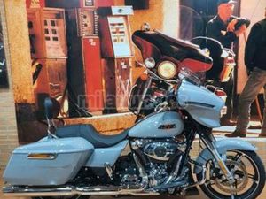 HARLEY DAVIDSON - STREET GLIDE SPECIAL