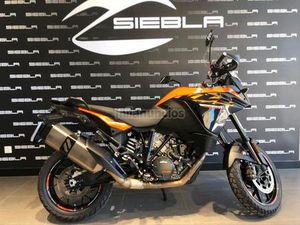 KTM - 1090 ADVENTURE